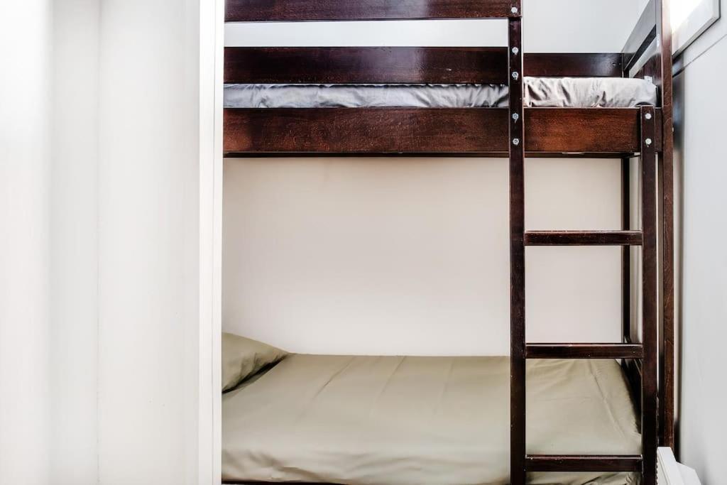 לורדה Lourde Center Apartment 3 Bed With Parking מראה חיצוני תמונה