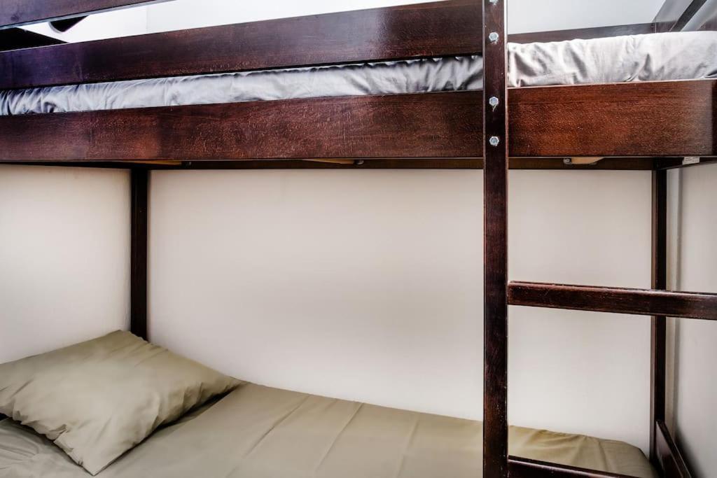 לורדה Lourde Center Apartment 3 Bed With Parking מראה חיצוני תמונה
